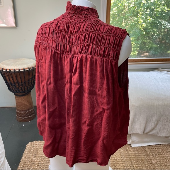 $280 Frame Red Rust Burnt Henna Ruffle Blouse Smocked Tank Top size Medium M - Picture 5 of 8